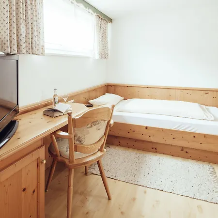 Kaisers Kleine Stadthotel 3*