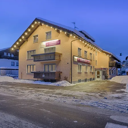 Kaisers Kleine Stadthotel ゾントホーフェン