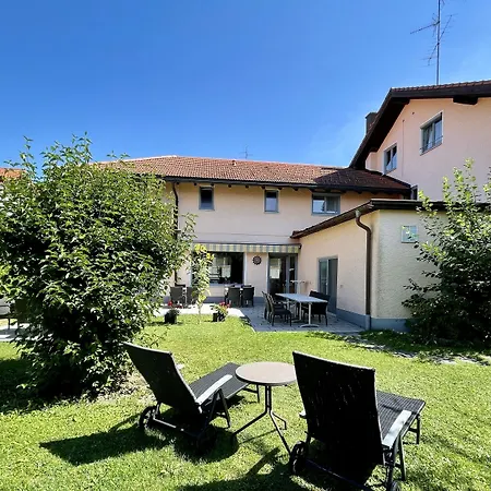 Kaisers Kleine Stadthotel ホテル