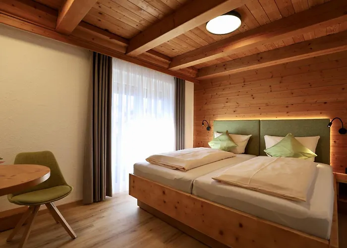 Kaisers Kleine Stadthotel 3*