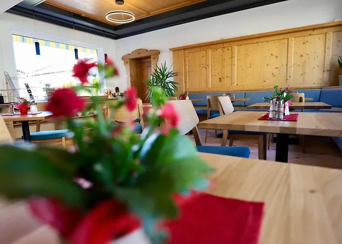 Kaisers Kleine Stadthotel מלון