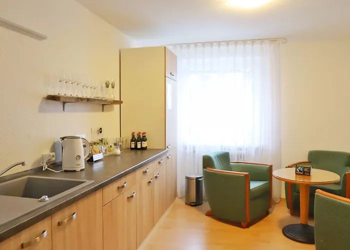 Kaisers Kleine Stadthotel מלון